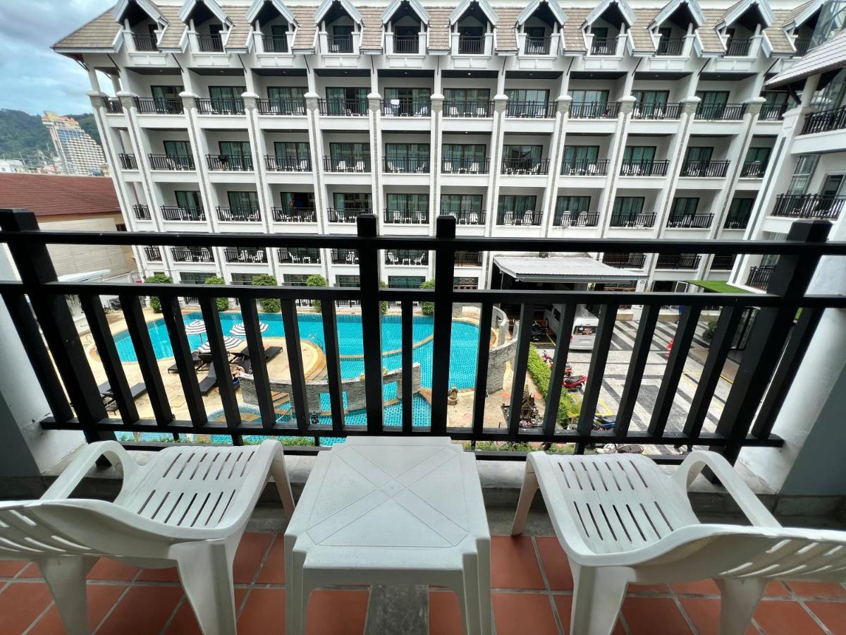 Amata Patong Hotel Exterior foto